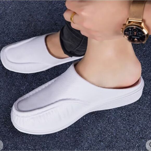 BRAND NEW MARTHA STEWART TGARDEN SLIP-ON RESISTANT CLOGS - Picture 16 of 16